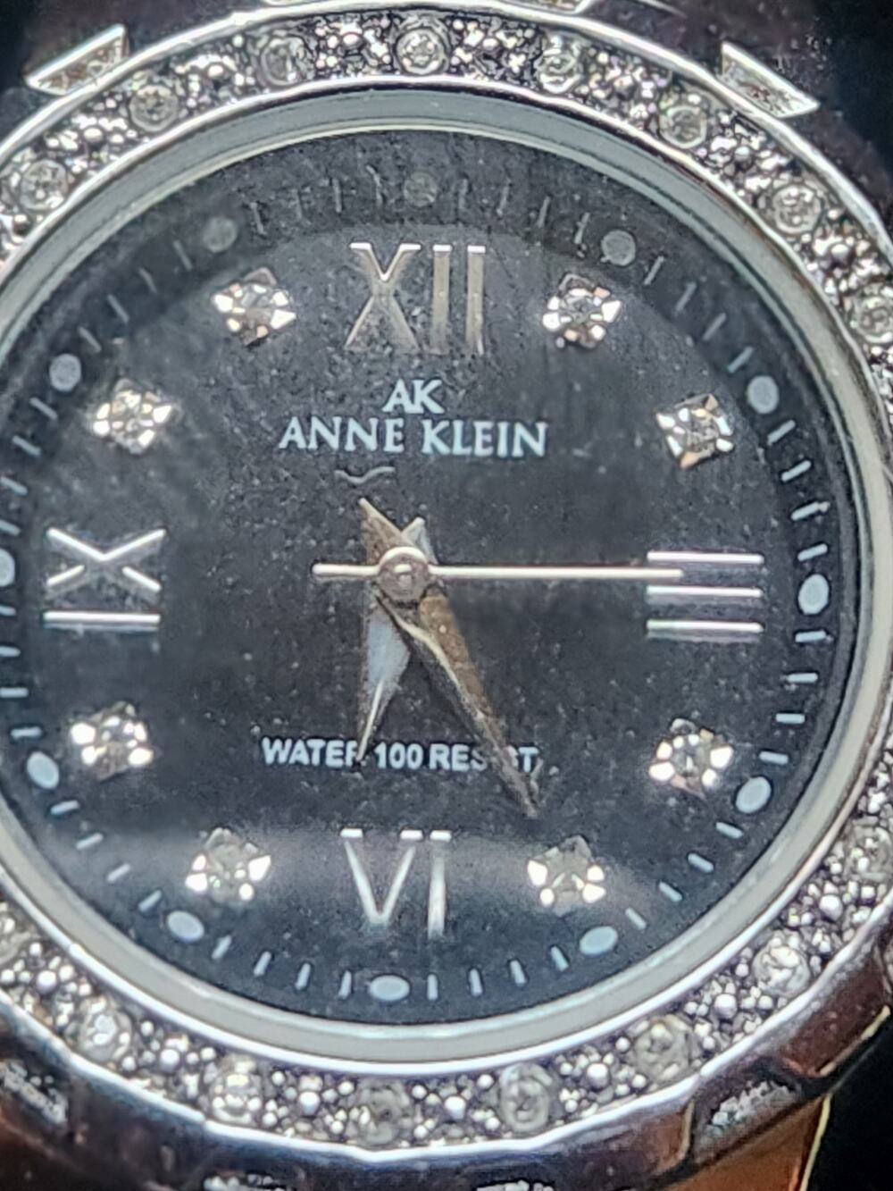 Anne Klein AK 10/9457 Women's Silver-Tone Watch Crystal Bezel Black Dial Working